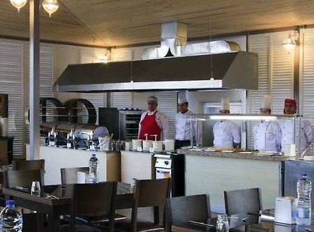 Vela Hotel All Inclusive 马尔马里斯 外观 照片